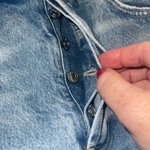 AGOLDE #1 Seller Parker Shorts -  worn one time - Picture 7 of 11